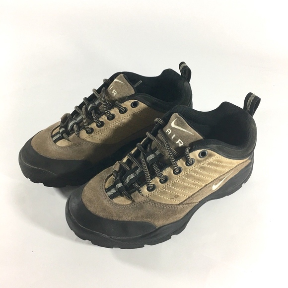 nike air acg hiking boots